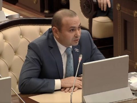 Keçmiş deputat iki ildir iş tapa bilmir: "Bunu heç kimə demirdim"