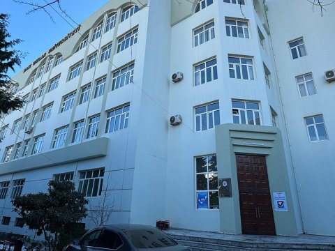 İqtisadiyyat Nazirliyi Bakı Qızlar Universitetinin lisenziyasını LƏĞV ETDİ