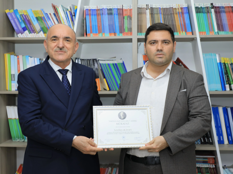 AzEdu.az DİM rəsmisini "Firidun bəy Köçərli" mükafatı ilə təltif etdi
