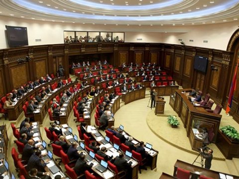 Kürd deputat Ermənistan parlamentində sədrlik edəcək