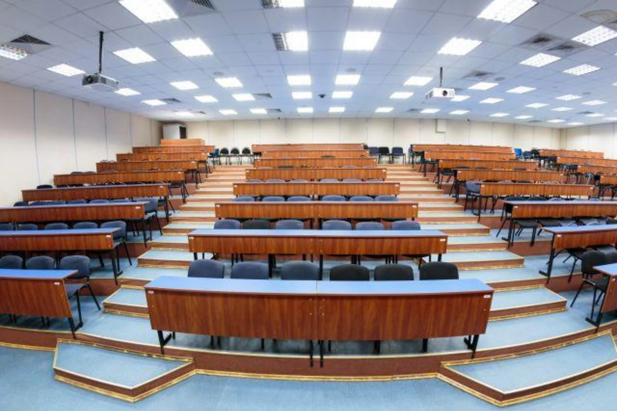 Azərbaycanda indiyədək hansı universitetlər bağlanıb... - ARAŞDIRMA