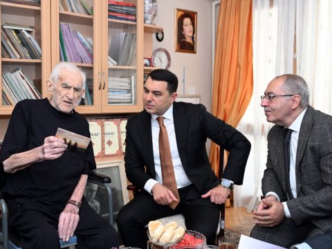Nazir Xalq artistini evində ziyarət etdi - FOTOLAR
