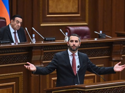 Ruben Rubinyan Ermənistan parlamentinin yeni sədri seçildi