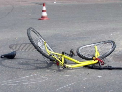 İmişlidə velosiped sürən&nbsp;uşaq traktorun altında qalaraq öldü