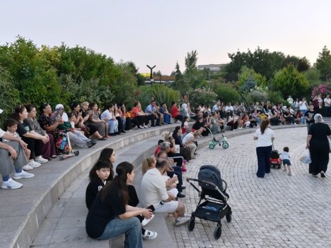 Bakıda axşam konsertləri keçirilir - FOTOLAR