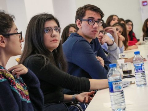 Bu universitetdə təhsil haqqı 1500 manatadək azaldıldı