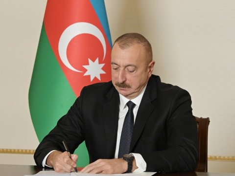 Prezident onlara ali hərbi rütbələr verdi - SİYAHI