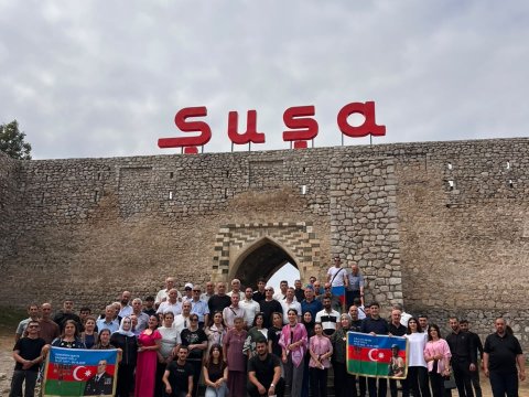 Şəhid ailələri övladlarının döyüşdüyü torpaqlarda -&nbsp;FOTOLAR