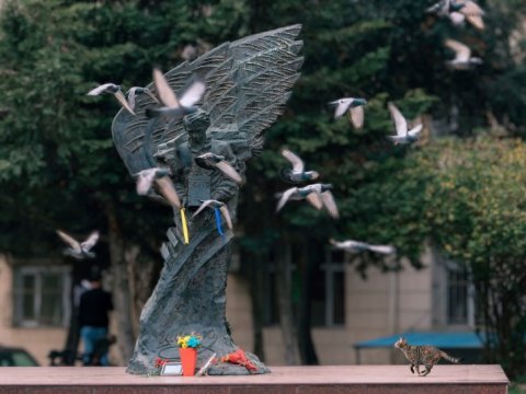 Bakıdakı meydana Taras Şevçenkonun adı verildi