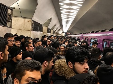 Metroya görə&nbsp;universitetlər dərs qrafikini dəyişəcək?