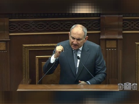 Pashinyan: Kocharyan va Tsarukyanning pullari olinishi kerak