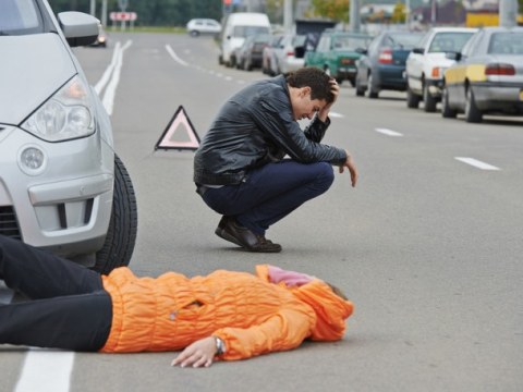 Qaraçı kəndində yolu keçən piyadanı maşın vuraraq öldürüb