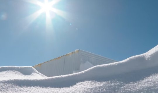 Kəlbəcər: 30 dərəcə şaxta, 3 metr qar, təhlükəli yollar - VİDEO 