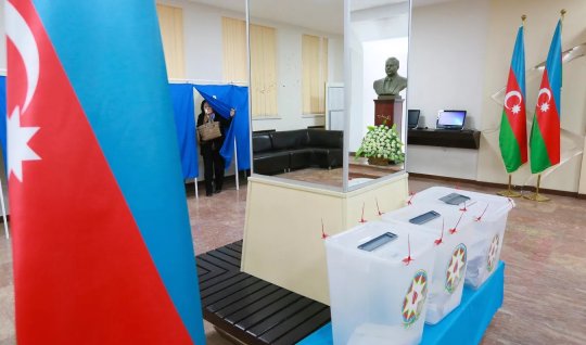 Diaspor nümayəndələri Rusiyada səs verir - VİDEO