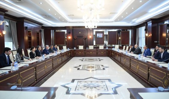 İraq parlamentinin nümayəndə heyəti Milli Məclisdə