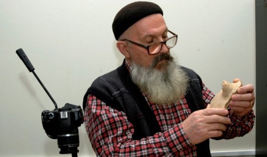 Professor Tufan Axundov vəfat etdi