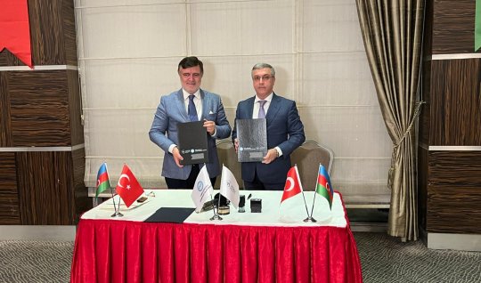 Türk Dünyası Mediatorlar Birliyi ilə Azərbaycan Diasporuna Dəstək Fondu arasında Protokol imzalanıb