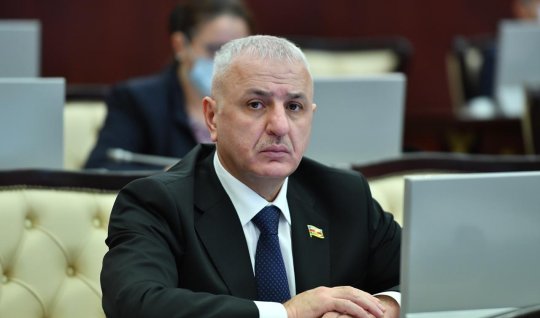 Rusiyanı ağılla anlamaq mümkün deyil