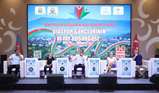 Xankəndidə diaspor gəncləri idmançılarla görüşdü - FOTOLAR