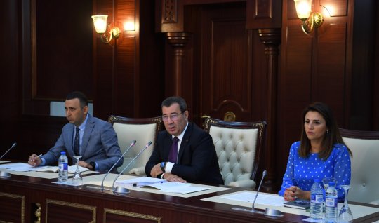 Parlamentin komitələri işə başlayır - İlk iclasın GÜNDƏLİYİ