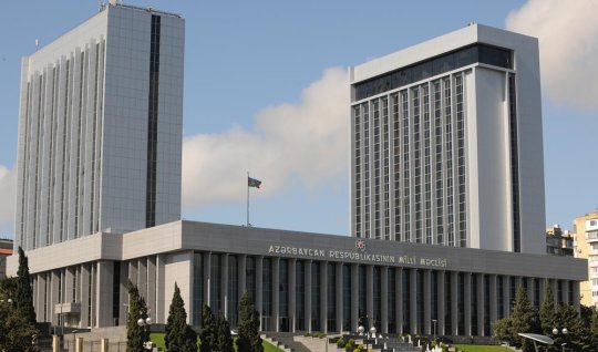 Parlament sülh sazişinin ratifikasiyasına hazırdır