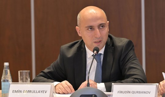 Emin Əmrullayev rektorları topladı - FOTOLAR