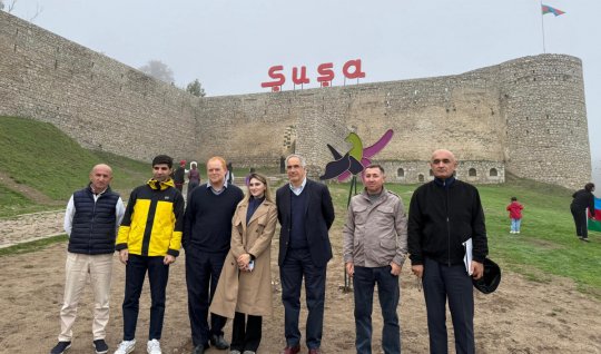 Senatorlar Şuşa və Xankəndidə oldular - FOTO