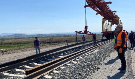 İran Rusiyaya torpaq verdi