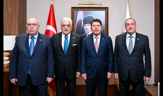 Türkiyə nazirindən Azərbaycan deputatları ilə bağlı paylaşım