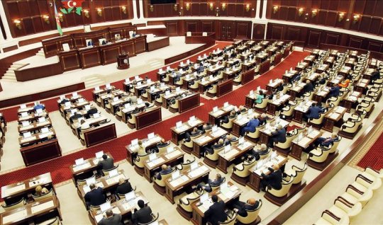 Deputatlar Türkiyəyə gedirlər