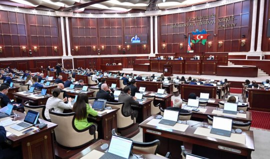 Parlamentin növbəti plenar iclasının gündəliyi açıqlandı