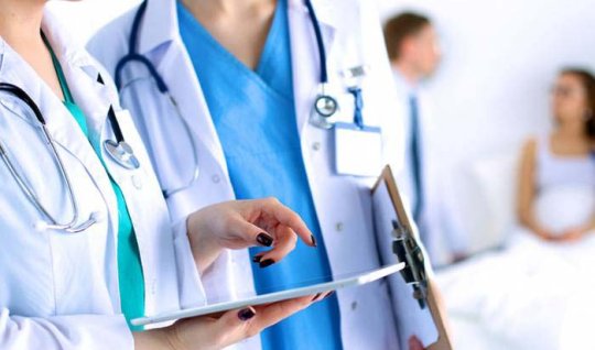 Həkimlərin maaşı artacaq - TƏBİB sədri AÇIQLADI