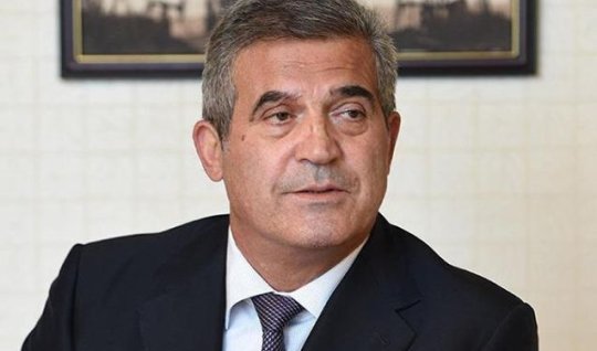 Müavinləri tutulan icra başçısı kimdir? - DOSYE