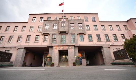 Kazaya uğrayan uçakta 20 asker vardı – RESMİ