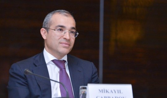 Bu şəxslər daha az vergi ödəyəcək - Mikayıl Cabbarov AÇIQLADI