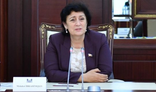 Deputat həyəcan təbili çaldı: Evlənənlərin 50%-i boşanır!