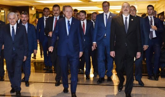 Prezidentlərin xarici dilləri - İlham Əliyev və siyasətin digər POLİQLOTLARI