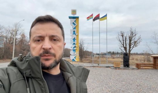 Зеленский в Купянске, где идут ожесточенные бои&nbsp;- ФОТО