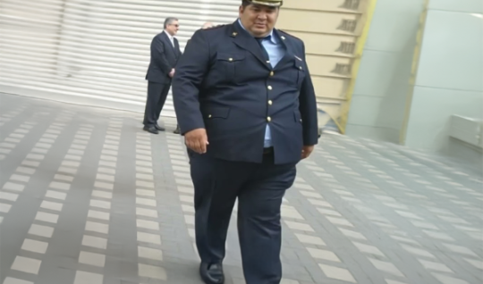 Bəylər Eyyubovun general qardaşı oğlu təqaüdə göndərildi