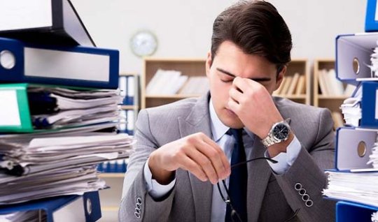 Ailə vəzifələrinə görə işçilər arasında ayrı-seçkiliyə yol vermək qadağan edilir