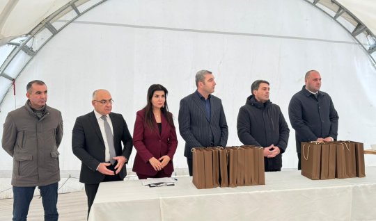 Köç karvanı&nbsp;Laçın şəhərinə çatıb - FOTO