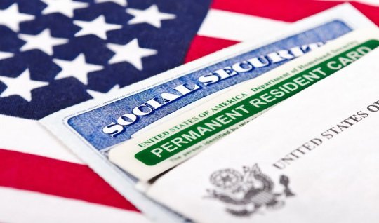 Azərbaycanlılar üçün ABŞ yolu bağlanır: "green card"&nbsp;lotereyası DAYANDIRILDI