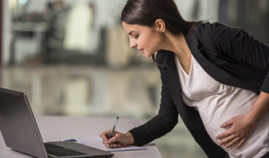 Ailə vəzifələrinə görə işçilərə qarşı ayrı-seçkilik qadağan edilir