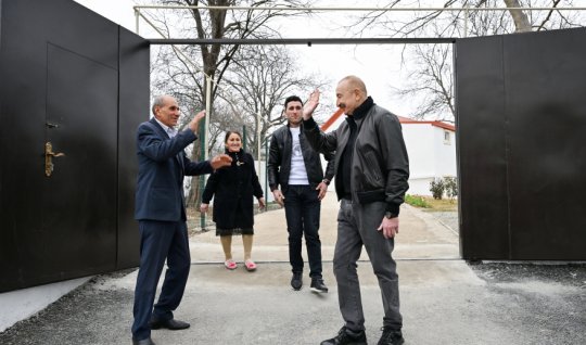 Prezident məşhur kənddə&nbsp;görülmüş işlərlə tanış oldu