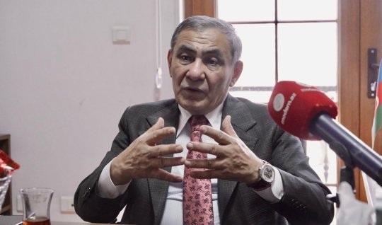 "Qaraçılarla yevlaxlılar qaynayıb-qarışıb" - Deputatla&nbsp;MÜSAHİBƏ