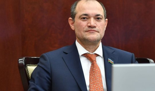 Deputat sahibkarların müdafiəsinə QALXDI