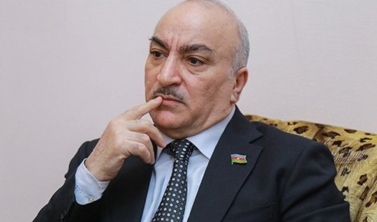 Keçmiş partiya sədrinə ağır itki