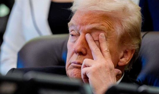 ترامپ در جلسه 