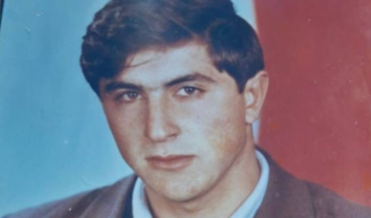 Şəhiddən qalan son foto: Sevdiyi qızla şəkil çəkdirib&nbsp;cəbhəyə gedən QƏHRƏMAN