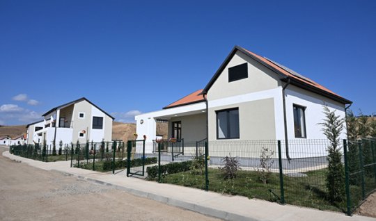 Qarabağa qayıdanlar evlərini özləri tiksin - TƏKLİF